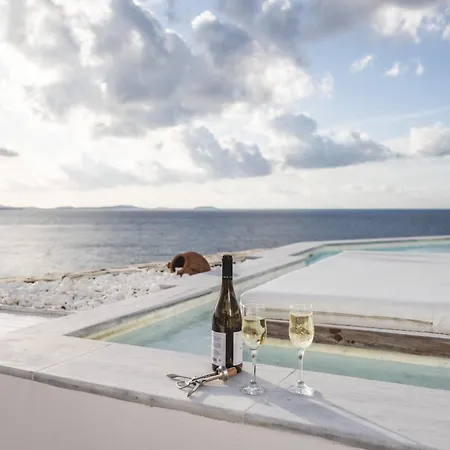 Iliada (adults Only) 4*