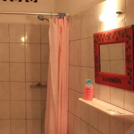 מלון דירות Iliada (adults Only) 4*