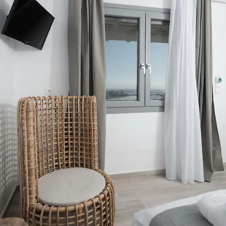 מלון דירות Iliada (adults Only)