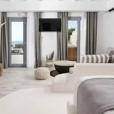 מלון דירות Iliada (adults Only) 4*