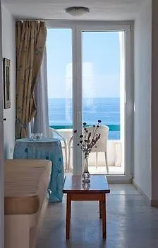 Iliada 2* Naxos City