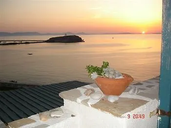 Iliada 2* Naxos City