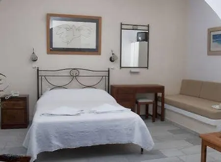 Iliada (adults Only) 4*